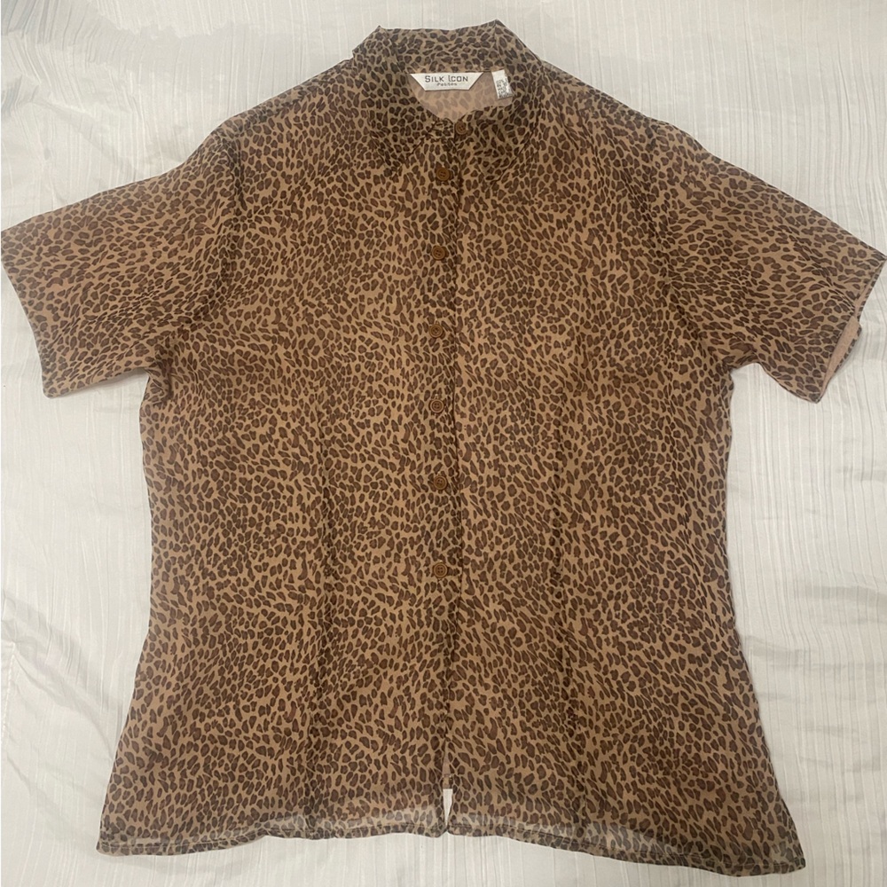 100% silk, Leopard Print Button-Up Shirt, petite medium